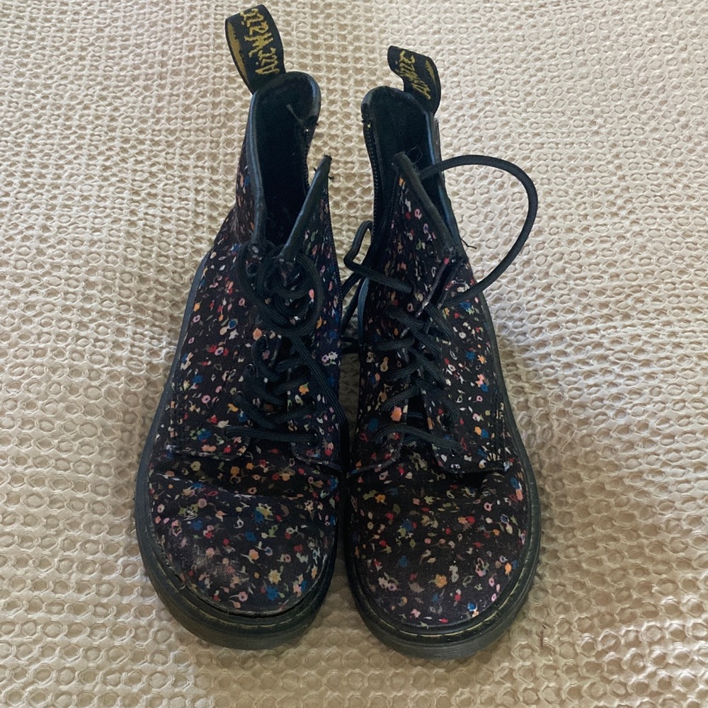 Dr. Martens Kids Black Floral Boots